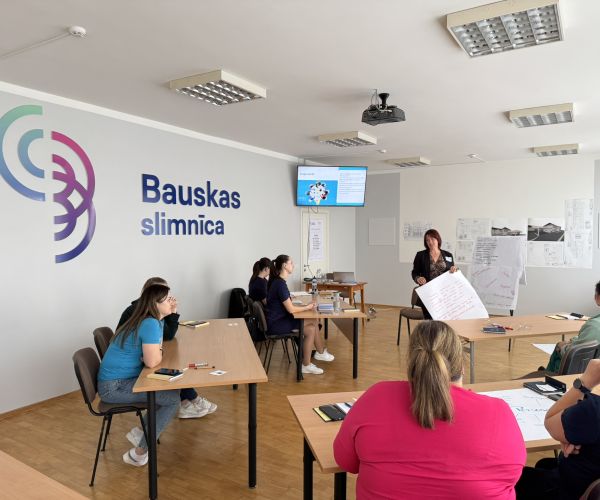 Bauskas slimnīcas darbinieki piedalās apmācībās “Izcila klientu apkalpošana”