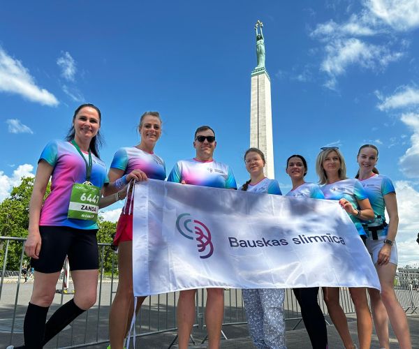 Bauskas slimnīcas komanda Rimi Rīgas maratonā 2024