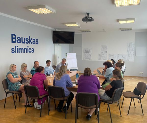 Bauskas slimnīcā aizvadītas mācības sadarbībā ar Zemessardzi un NMPD 31.08.2024.