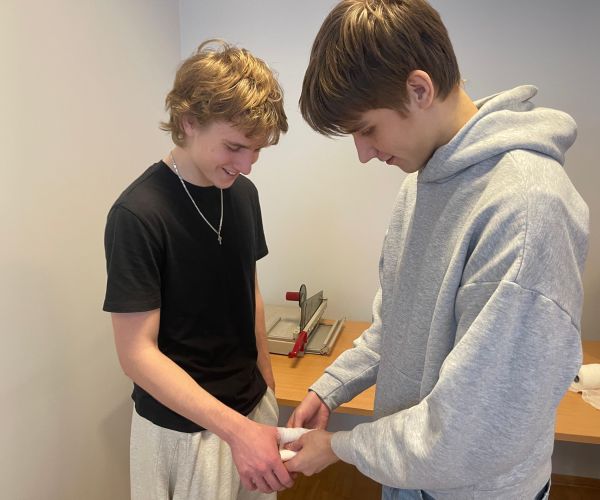 Bauskas slimnīcā viesojas 2. vidusskolas skolēni 3.12.2024.