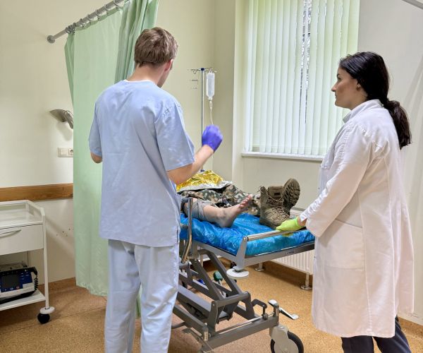 Bauskas slimnīcā aizvadītas mācības sadarbībā ar Zemessardzi un NMPD 31.08.2024.