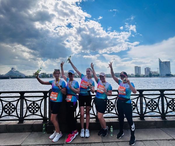 Bauskas slimnīcas komanda Rimi Rīgas maratonā 2024
