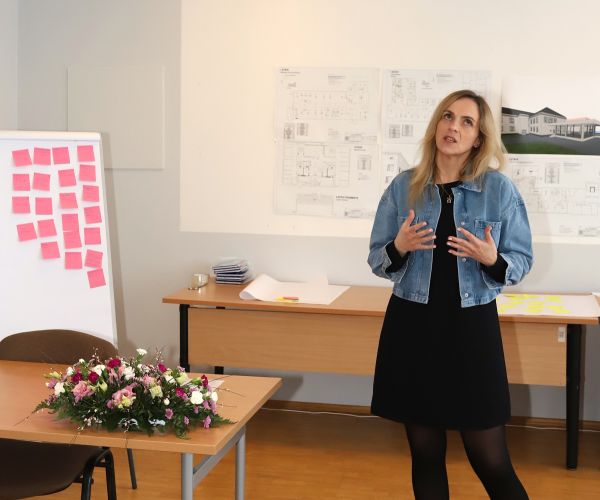 Bauskas slimnīcā tiekas veselības aprūpes jomas komunikācijas speciālisti 7.03.2025.