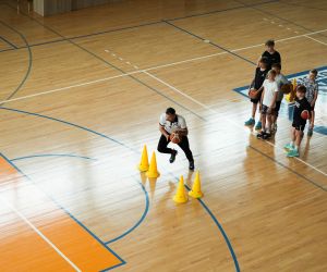 Treniņš Bauskas novada bērnu un jaunatnes sporta skolas basketbolistiem  ar Kristapu Valteru