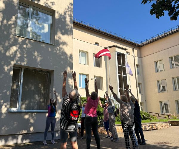Fizioterapijas dienā seniori dodas veselības pastaigā 8.09.2025.