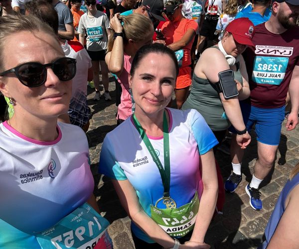 Bauskas slimnīcas komanda Rimi Rīgas maratonā 2024