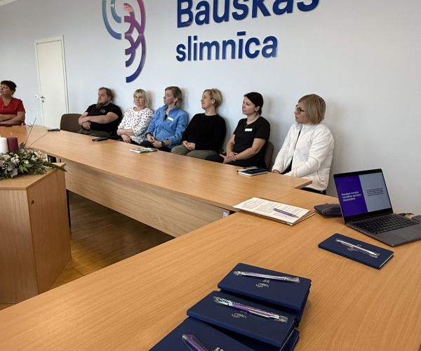 Bauskas slimnīca un organizācija Hospiss LV īsteno projektu “Svētku galds” 