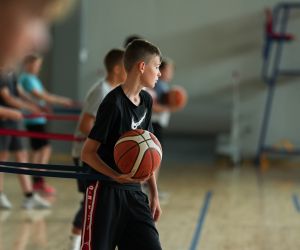 Treniņš Bauskas novada bērnu un jaunatnes sporta skolas basketbolistiem  ar Kristapu Valteru