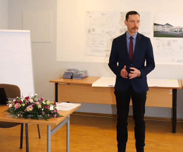 Bauskas slimnīcā tiekas veselības aprūpes jomas komunikācijas speciālisti 7.03.2025.