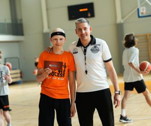 Treniņš Bauskas novada bērnu un jaunatnes sporta skolas basketbolistiem  ar Kristapu Valteru