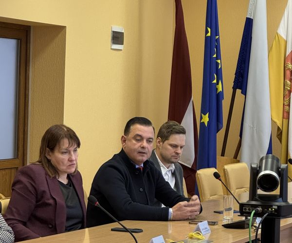 Veselības ministra Hosama Abu Meri vizīte Bauskas slimnīcā 18.12.2025.