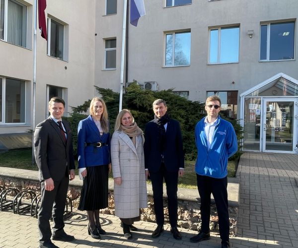 Bauskas slimnīcā viesojas Paula Stradiņa Klīniskās universitātes slimnīcas vadība