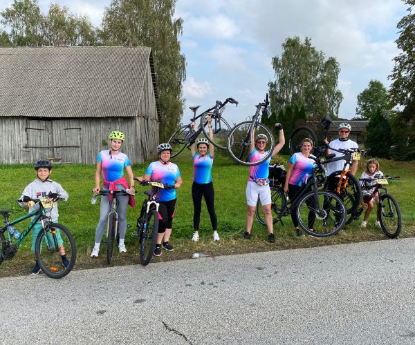 Bauskas slimnīcas komanda piedalās sacensībās “Bauskas velo rudens” 