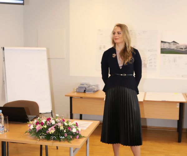 Bauskas slimnīcā tiekas veselības aprūpes jomas komunikācijas speciālisti 7.03.2025.