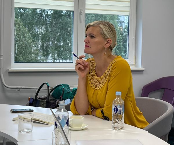 Bauskas slimnīcā  viesojās Bauskas novada domes priekšsēdētāja vietniece komunikācijas un sociālajos jautājumos Linda Abu Meri