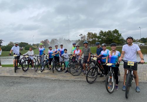 Bauskas slimnīcas komanda piedalās sacensībās “Bauskas velo rudens” 