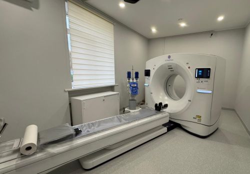 Atklāta jaunās paaudzes 64/128 slāņu datortomogrāfijas iekārta