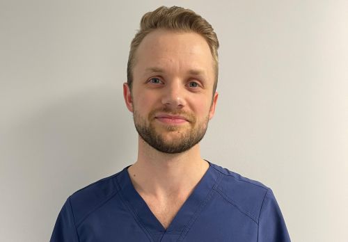 Dr. Bukas – Baltās praksē pacientus pieņem Žanis Sevastjanovs