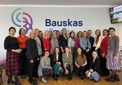 Bauskas slimnīcā tiekas veselības aprūpes jomas komunikācijas speciālisti