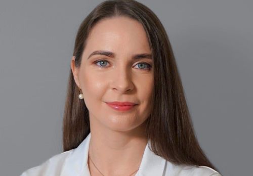 Jauns speciālists -  oftalmologs - ķirurgs Daina Dimdiņa - Gorbunova