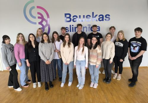 Ēnu dienā Bauskas slimnīcā piedalās 17 skolēni